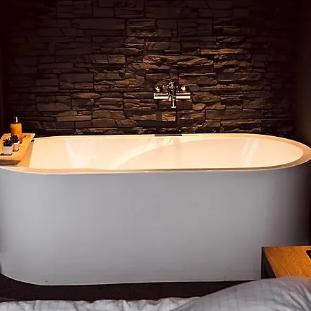 Tres Boutique Hotel 3*