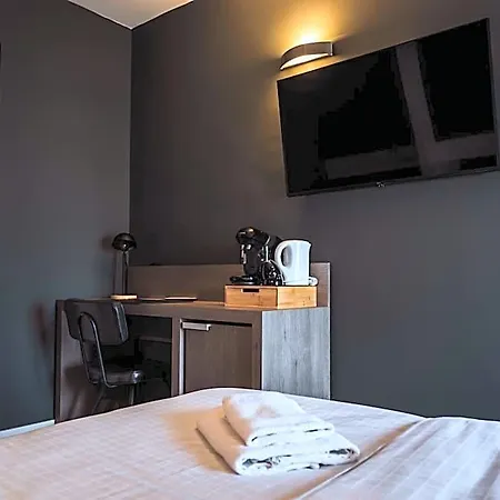 Hotel Tres Boutique 3*