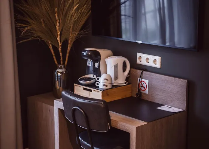 Tres Boutique חורקם